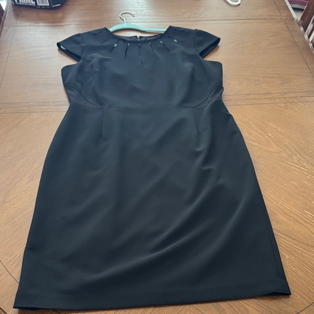 Adrianna Papell Black Sheer Mesh Detail Cap Sleeve Sheath Dress Plus Size 16 EUC